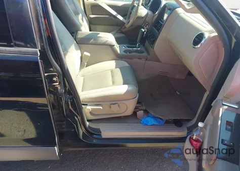 2006 Ford Explorer Xlt z USA, uszkodzony, nr VIN 1FMEU63816UB12088